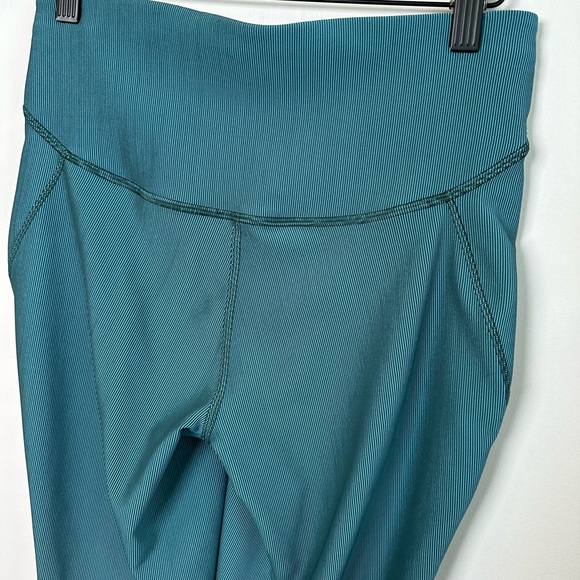 Lululemon Base Pace High-Rise Tight 25" *Two-Tone Ribbed - Picture 10 of 12